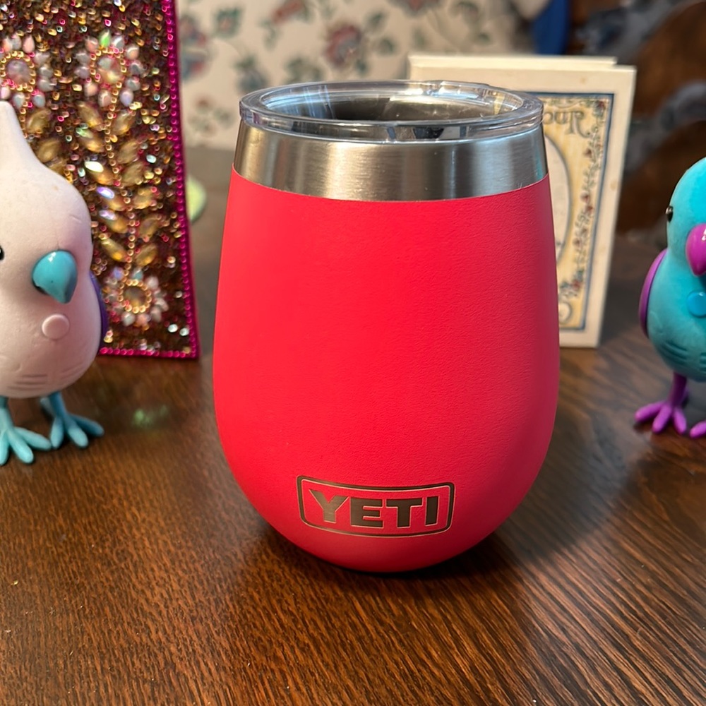 Yeti Wine tumbler~cold/hot. #hotcoldcup